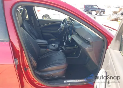 2021 Ford Mustang Mach-E Premium z USA, uszkodzony, nr VIN 3FMTK3SU4MMA03829